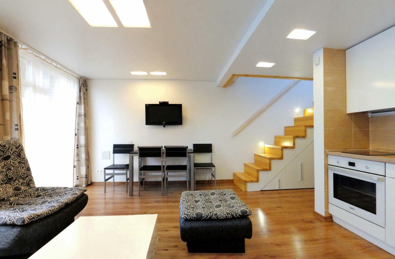 Smilteles Apartamentai Booking Palanga Lt Exterior photo